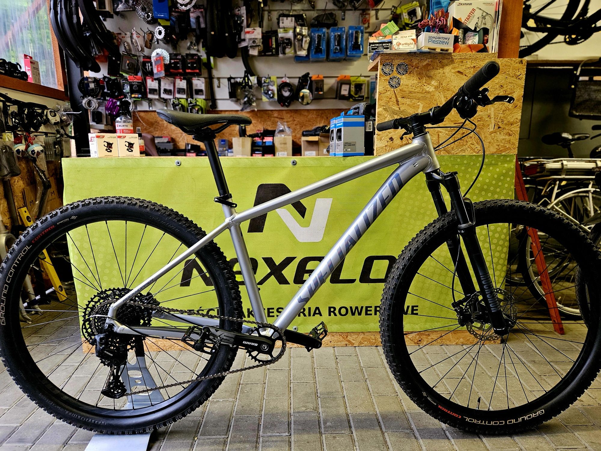 SPECIALIZED Rockhopper sram SX 1x12 rock shox Judy