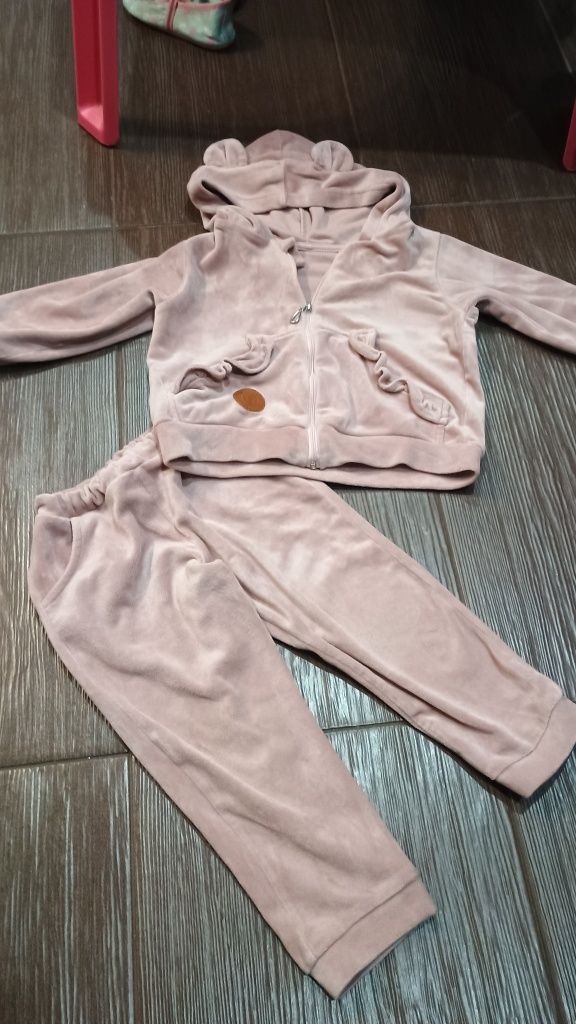 Dres komplet dresik Fabryka Bodziaków 98 104 róż brudny welur