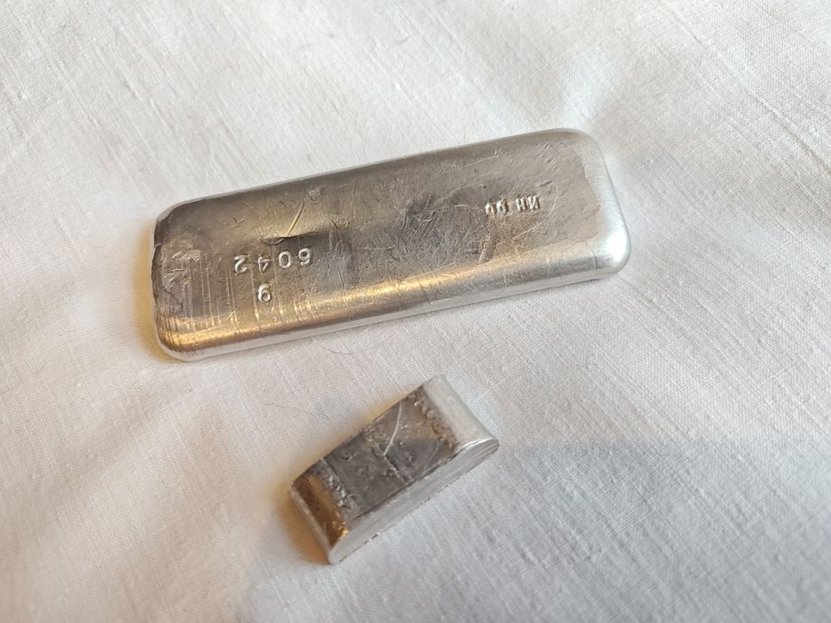 Индий металлический ИН-00