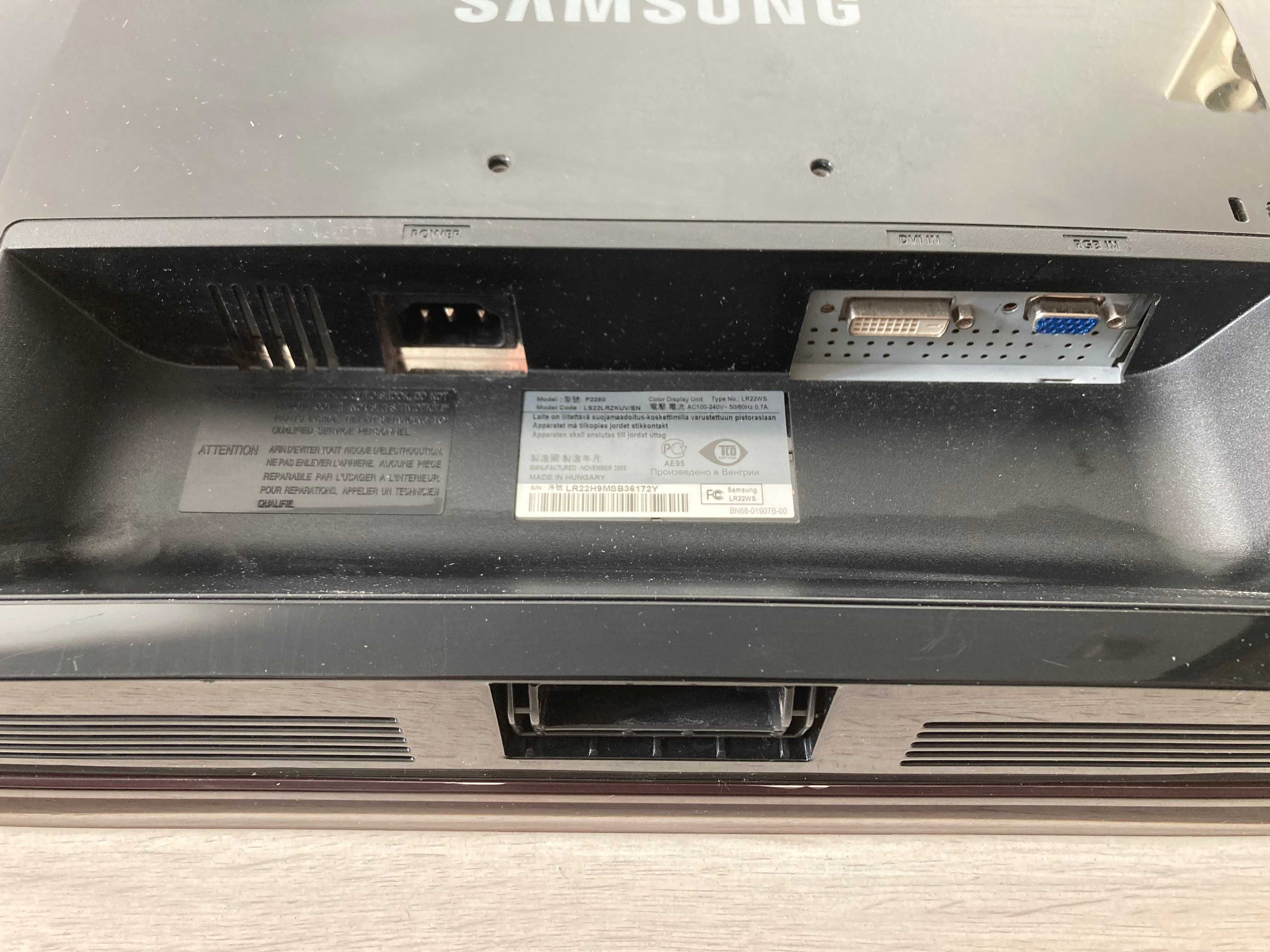 Monitor Samsung SyncMaster P2250