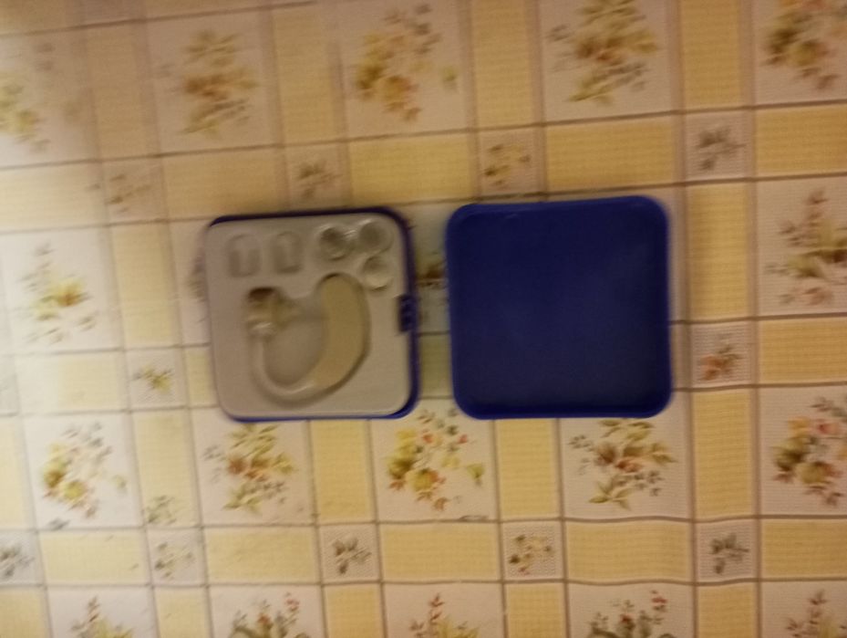 Aparat słuchowy nowy nieużywany