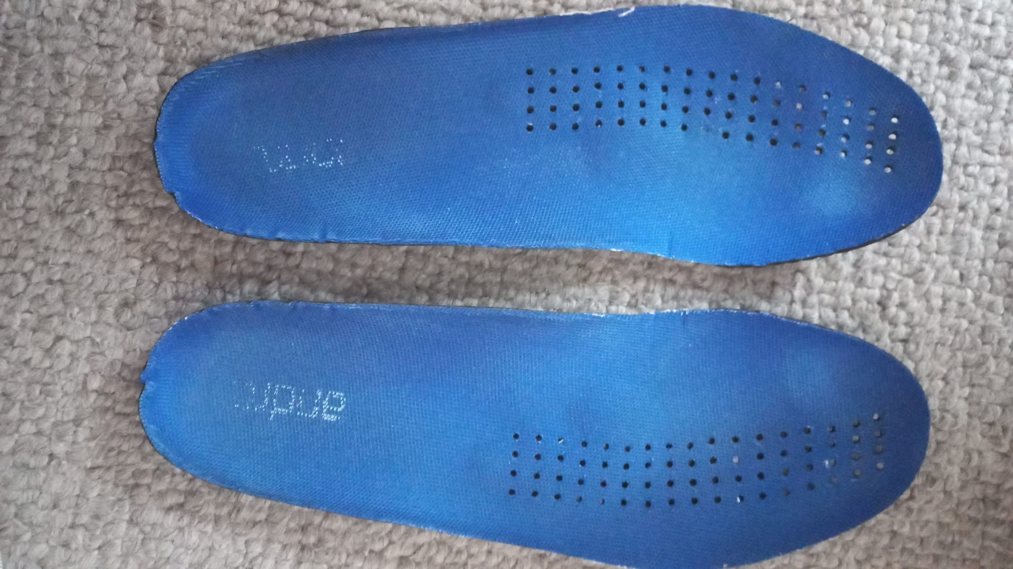 Buty do tenisa stołowego Andro SHUFFLE STEP rozm.38,5 biało-niebieskie