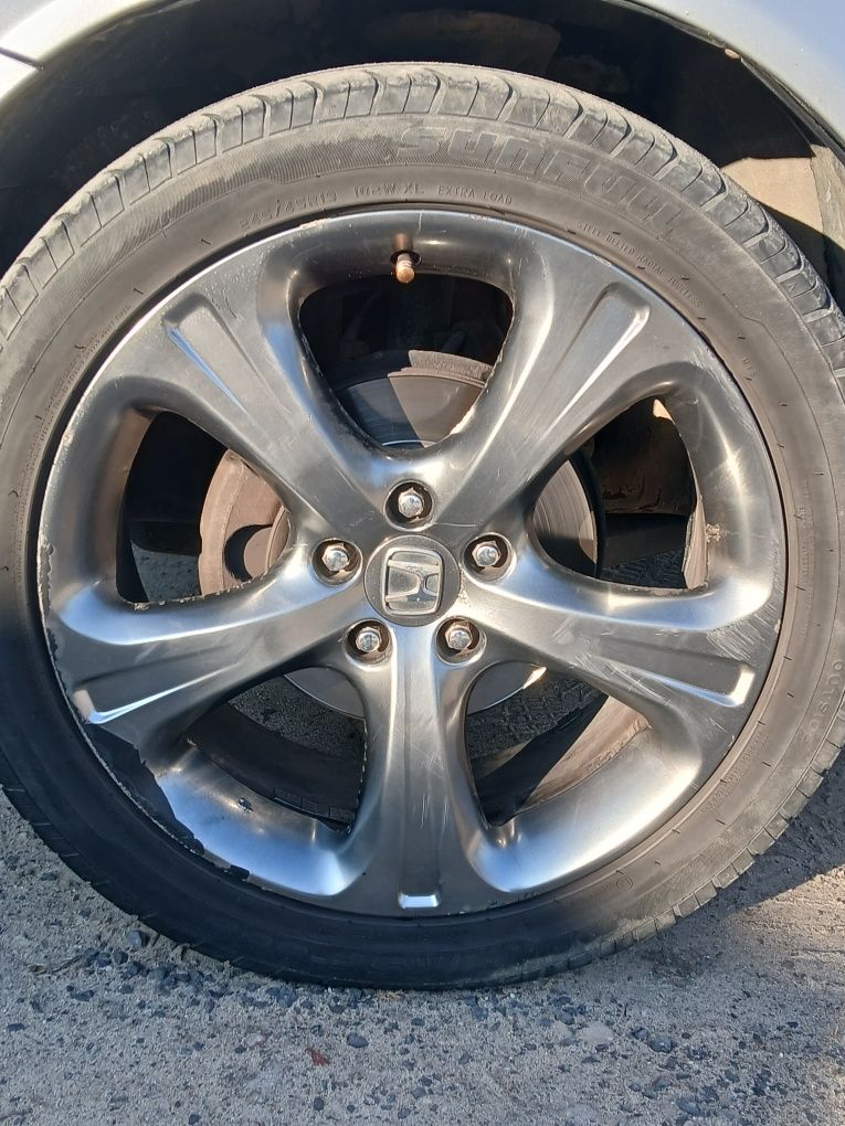 Koła felgi opony 245/45/19 Honda