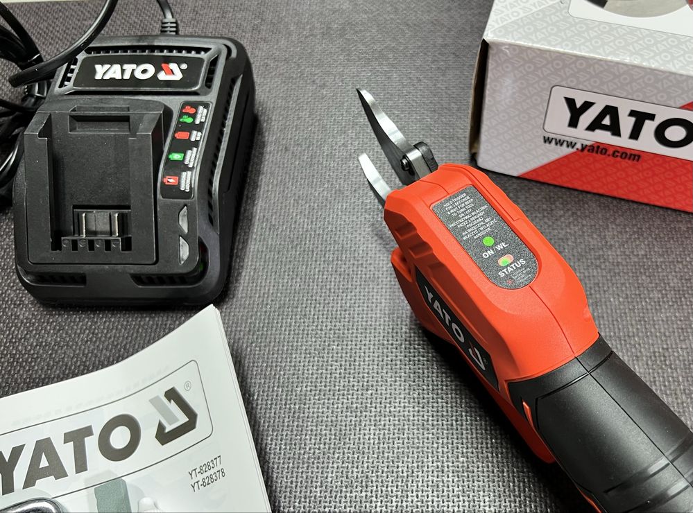 Секатор аккумуляторный YATO YT-828377 Комплект Бесщеточный