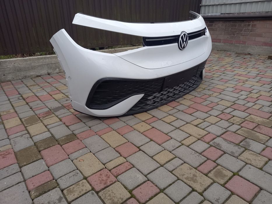 Бампер передній ID 4, ID 5 білий