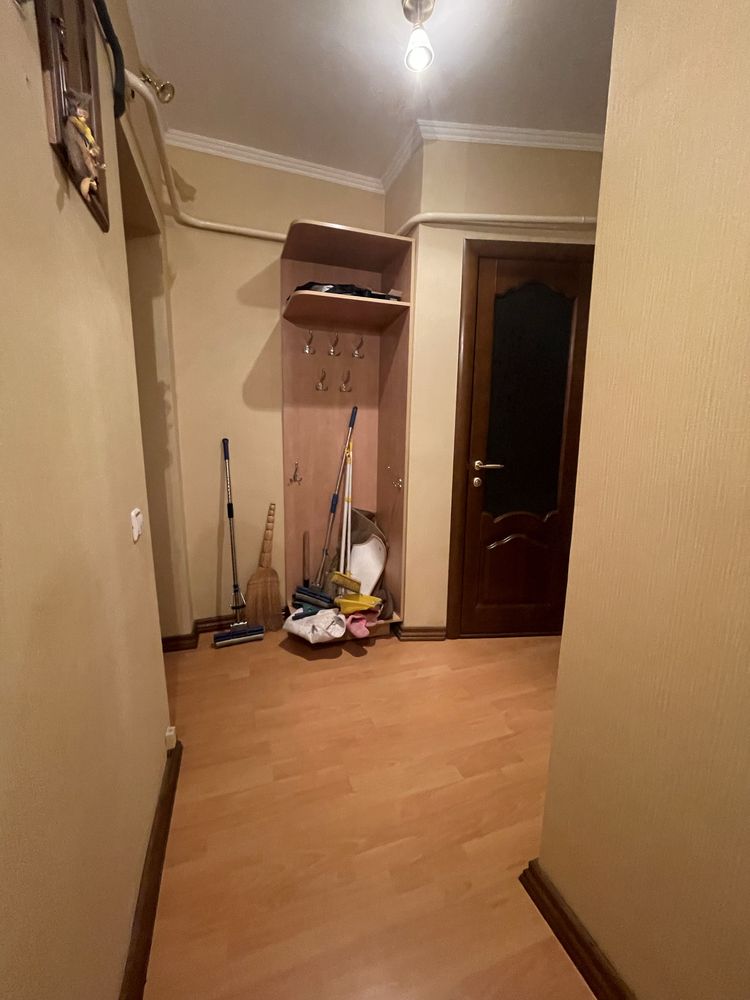 Фасадное помещение 42 м рядом с пр. Центральным с ремонтом