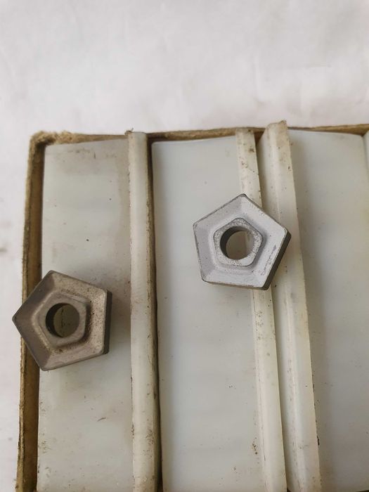 Do sprzedania płytki z węglika