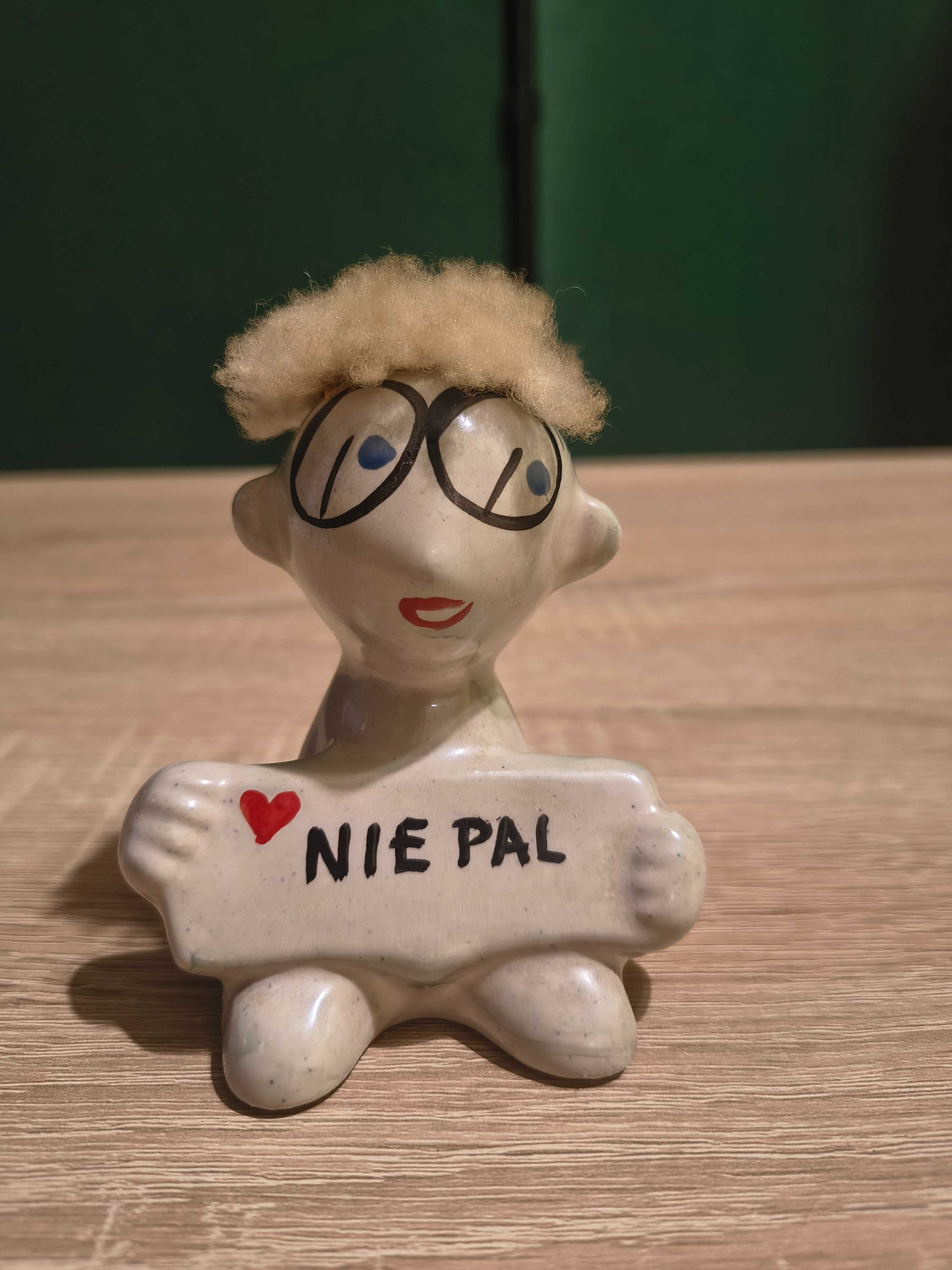 Figurka "NIE PAL" PRL