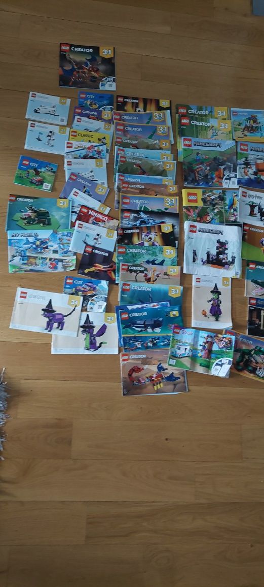 Instrukcje papierowe  klocków lego