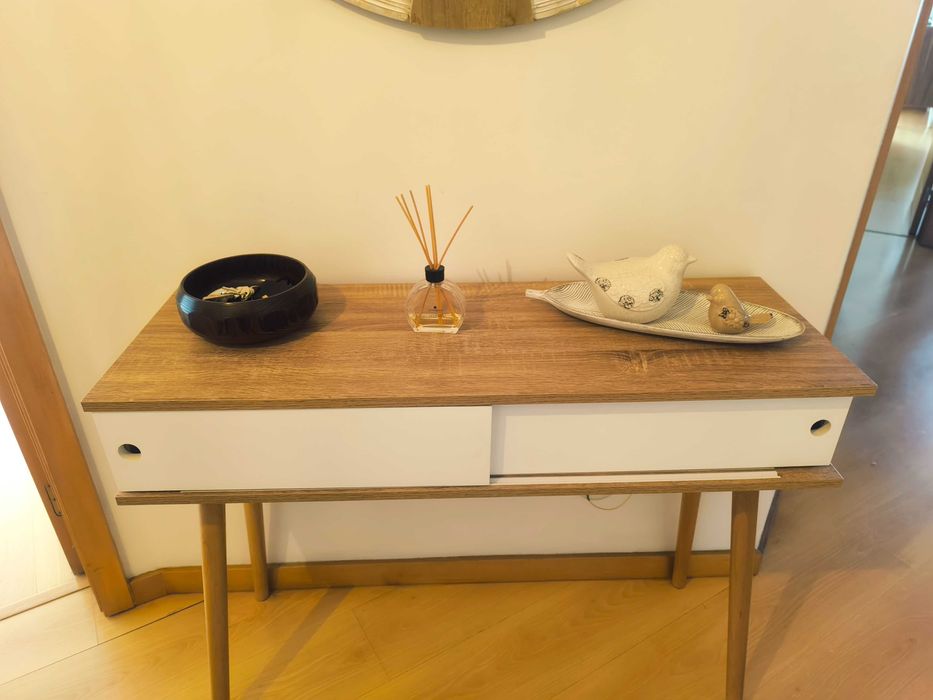 Móvel Consola de Entrada - Design Nórdico + espelho