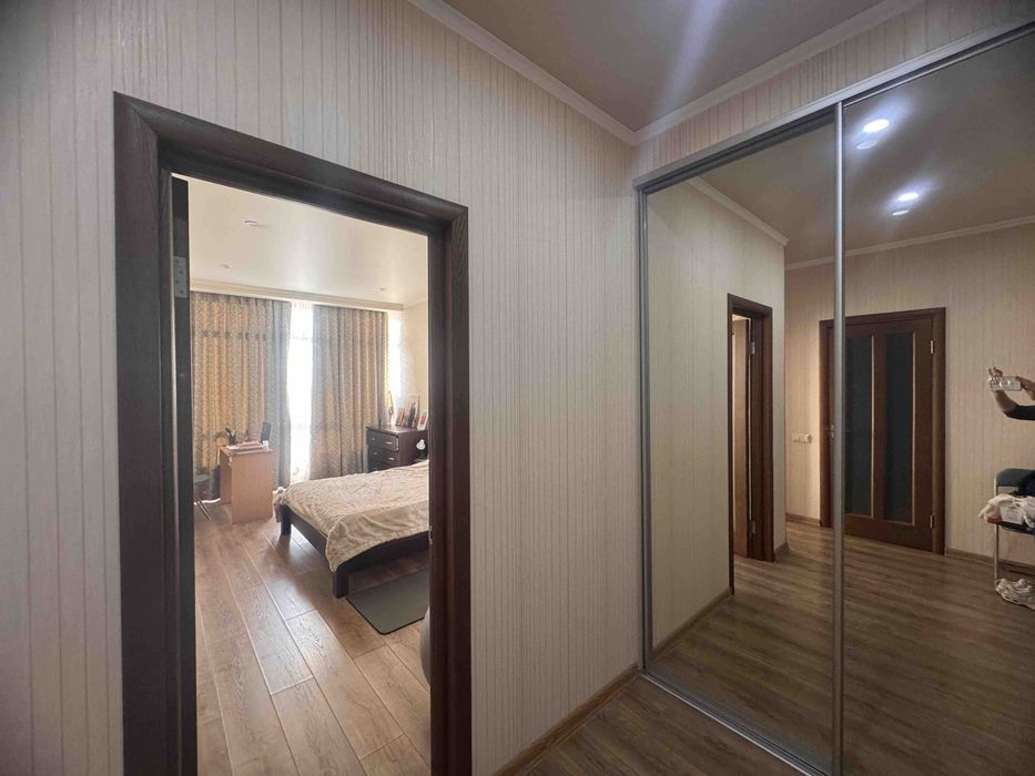 Аркадия. 1к квартира с ремонтом в ЖК Гольфстрим, 48 м. Вид на Тенистую