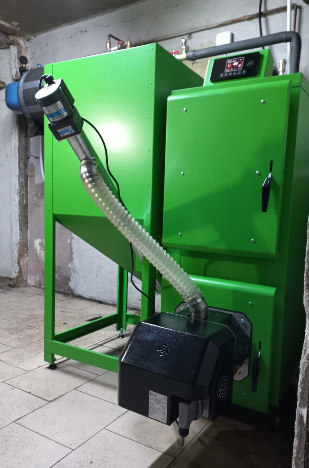 Montaz kotłów na pellet KIPI Pereko Defro Heiztechnik i kotłownie