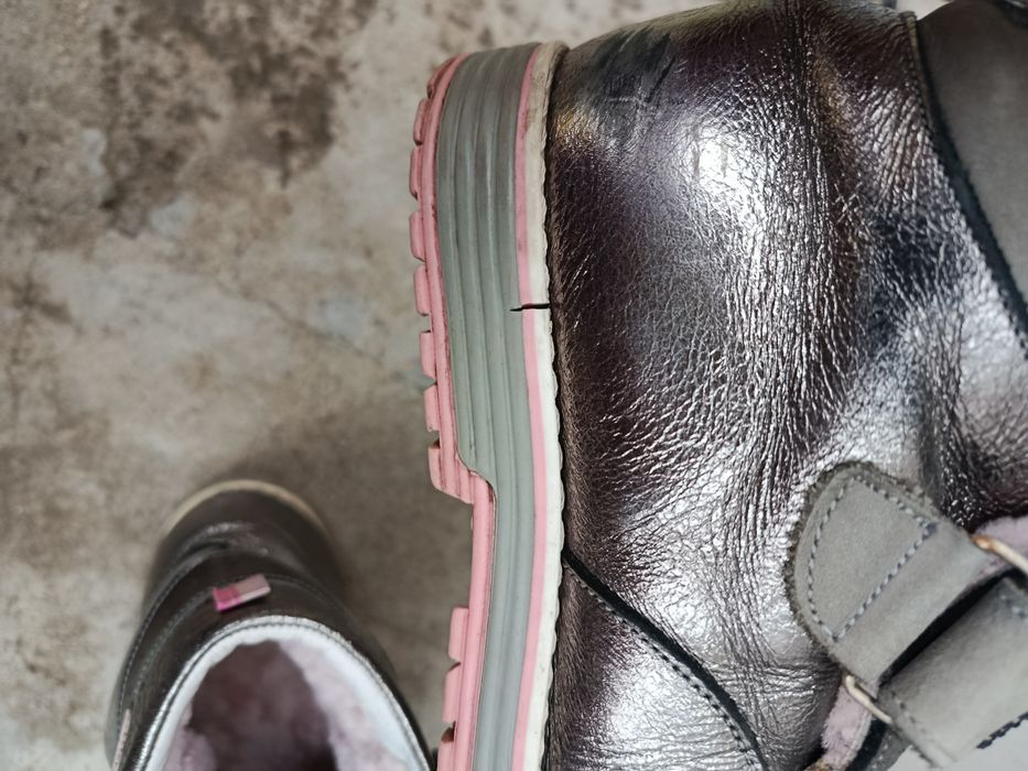 Чоботи зимові на дівчинку 30 р.