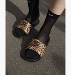 Оригінал! Тапки Nike W VICTORI ONE SLIDE PRINT CN9676-010 EUR 36.5;39