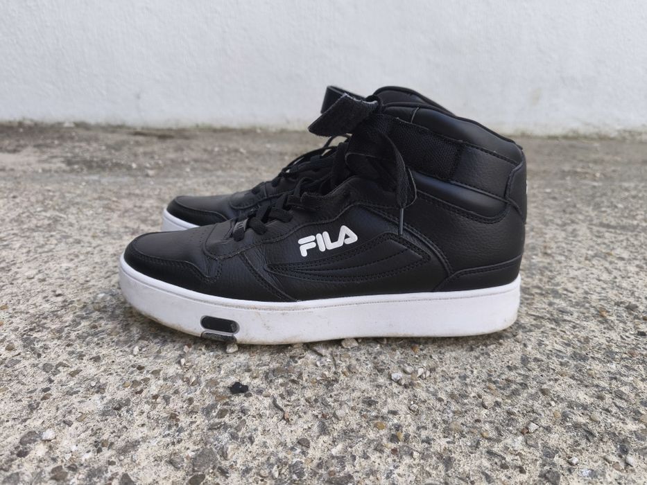Tenis bota marca Fila