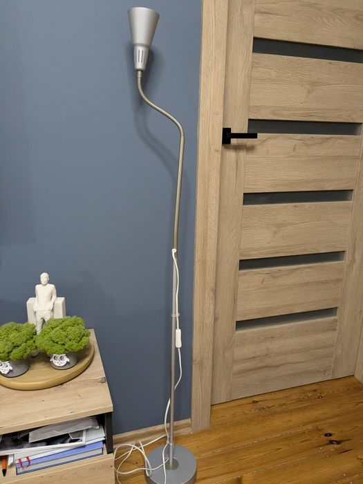 Lampka stojąca Ikea