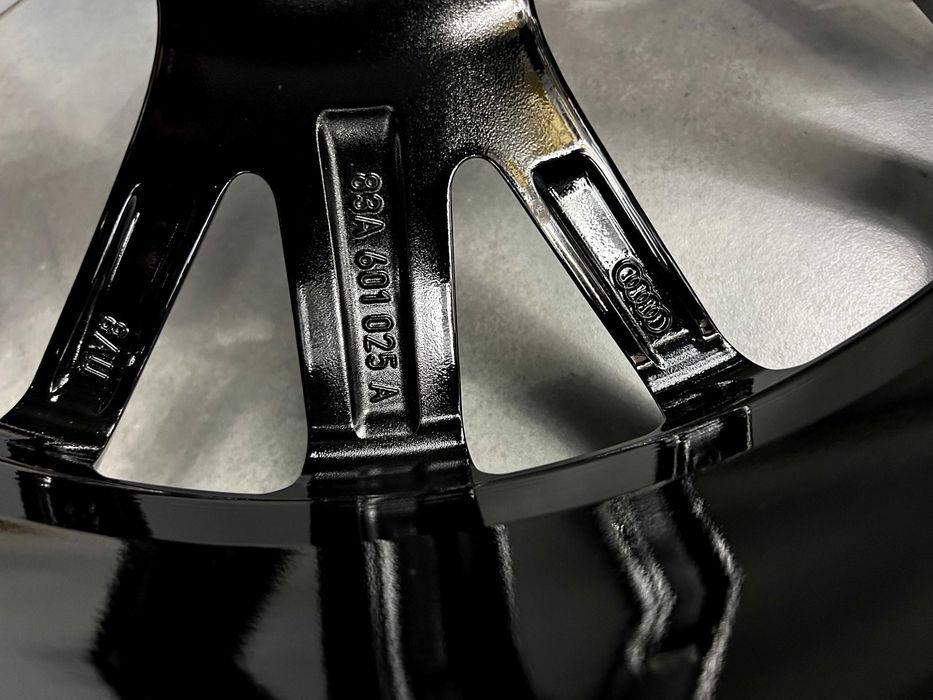 Oryginalne felgi aluminiowe 20 5x112 Audi Q3 RSQ3 Tiguan Kodiaq Superb