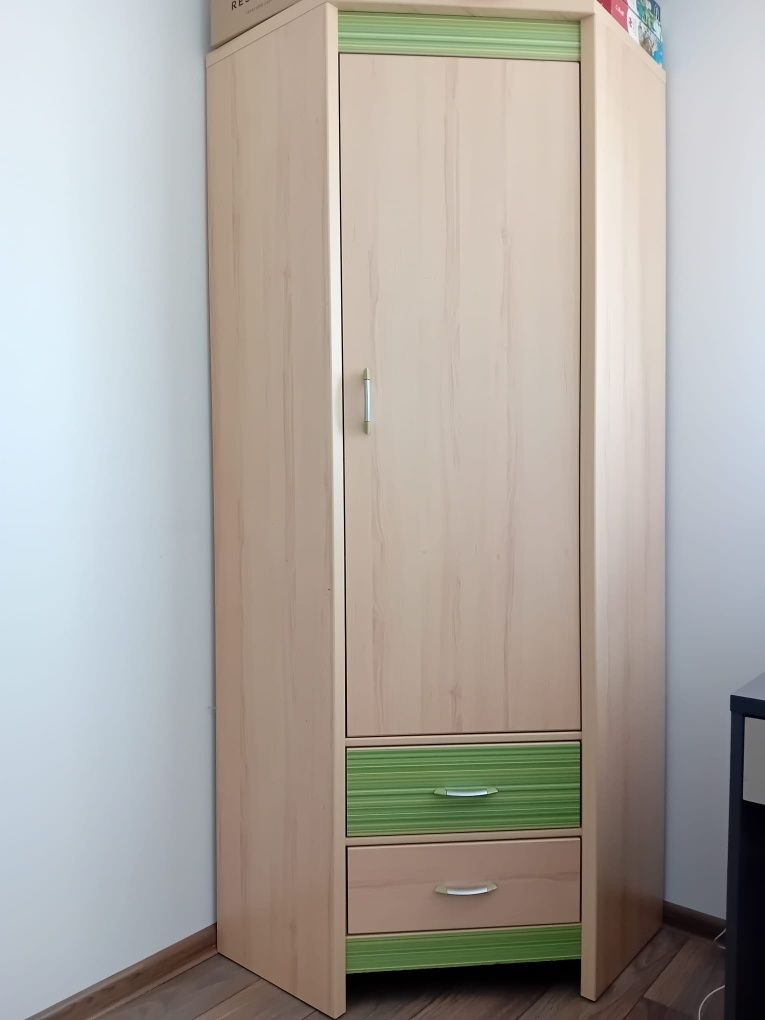 Sprzedam szafa narożna stanie bdb BOGFRAN CODI