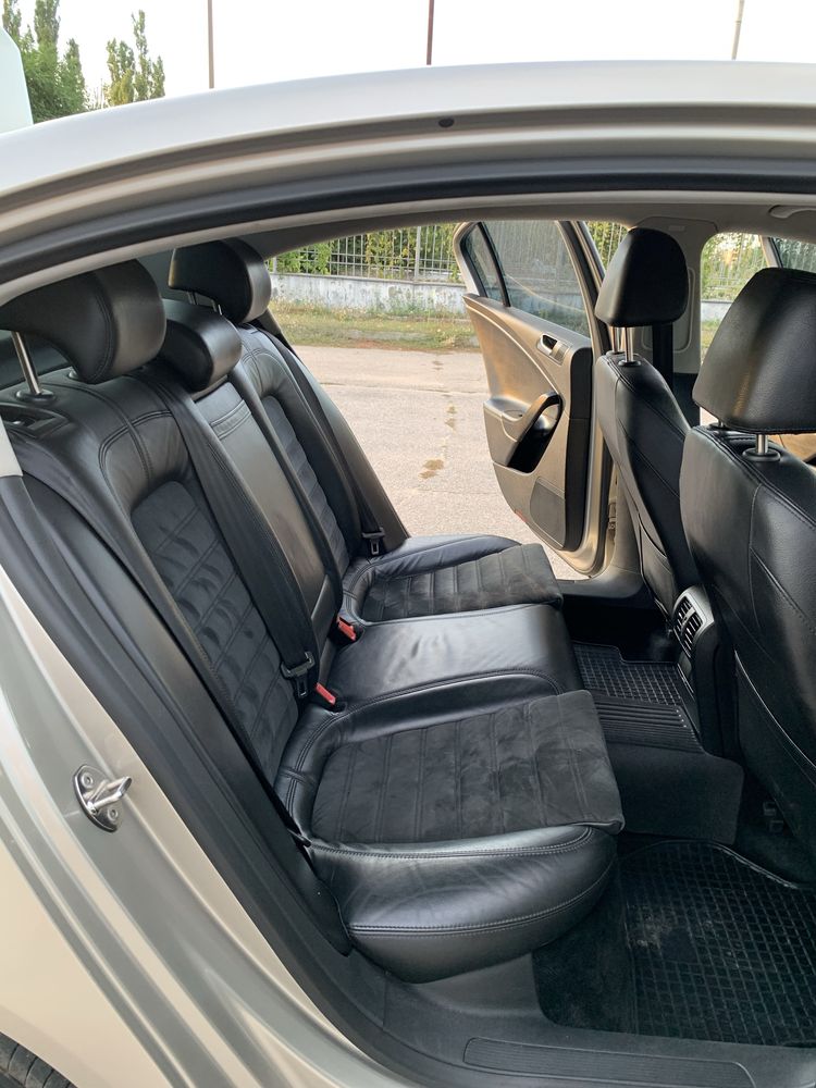 Volkswagen Passat B6 РІДНА ФАРБА