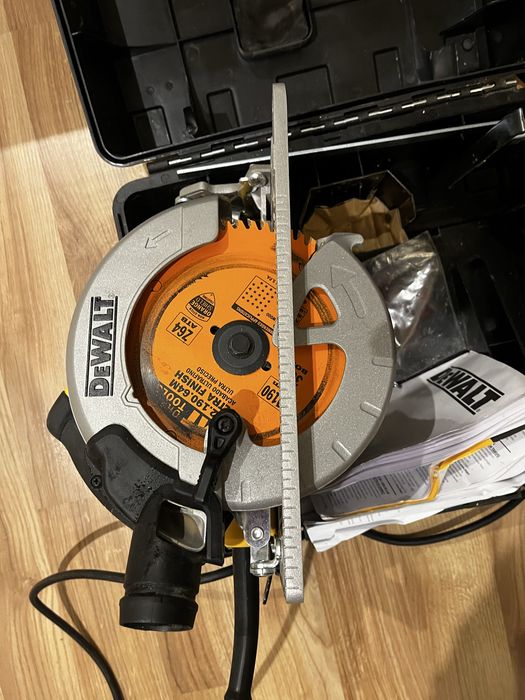 Piła Dewalt DWE576K-QS, stan jak nowa, gwarancja, +gratis