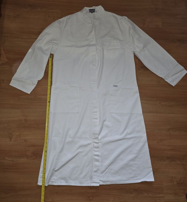 Fartuch kitel uniform mundurek medyczny laboratoryjny