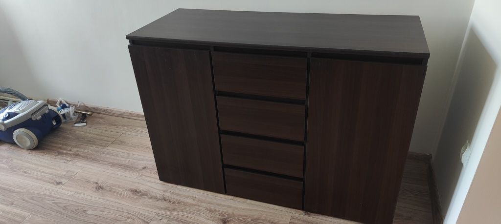 Komoda ciemny kolor półki plus szuflady