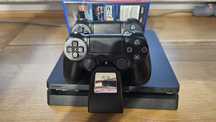 Konsola PlayStation 4