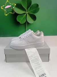 Nike Air Force 1 Low '07 White  Unisex  EU 37.5