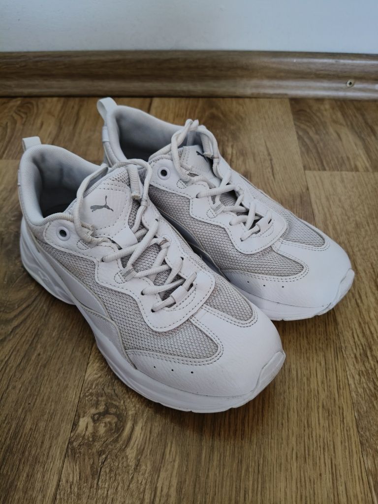 Sneakersy Puma Cilia 37,5 białe