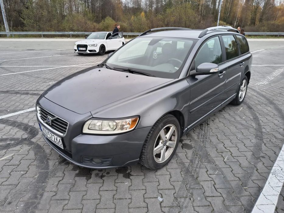 Volvo V50 Sprzedam Volvo V50 zadbane w oryginalnym lakierze