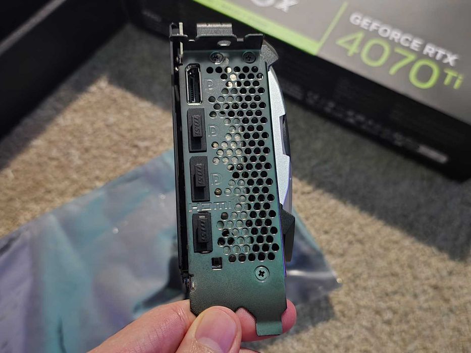 Placa Gráfica RTX 4070 TI 12GB GDDR6X - MSI Ventus 3X OC - GeForce