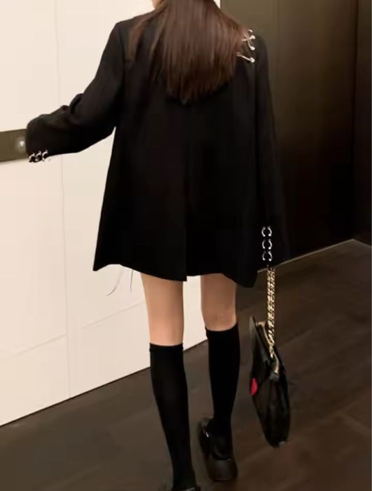 Черный пиджак оверсайз