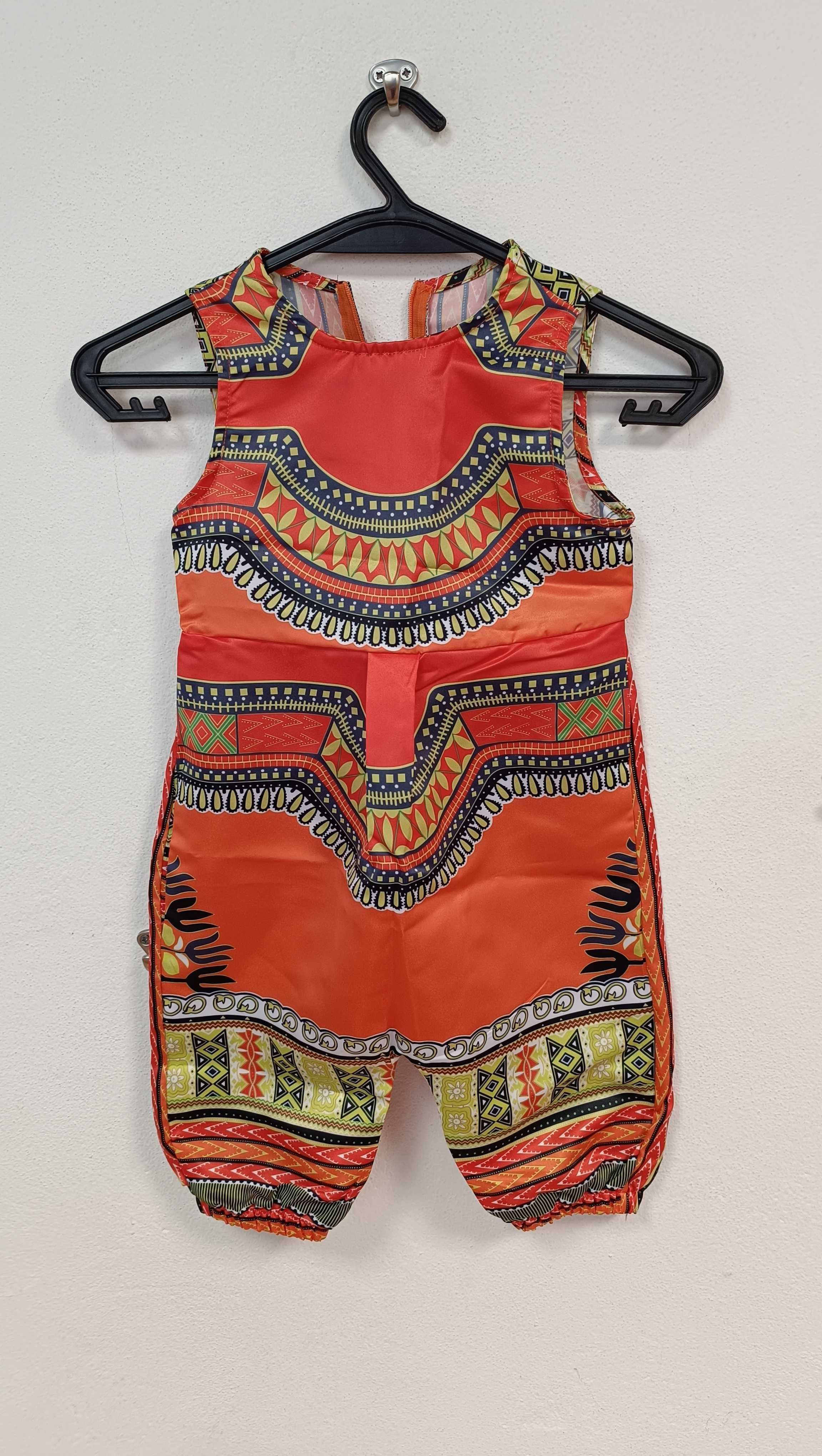 Três Macacão bebe estilo africano