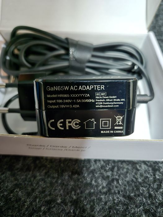 Adaptador AC GaN 65W
