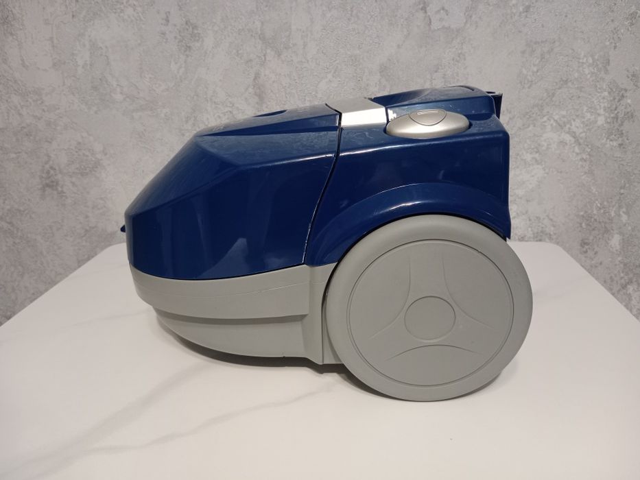 Пылесос SCARLETT SC-087