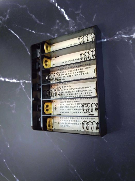 Повербанк з виходом 12 вольт для роутера, камери, термінала