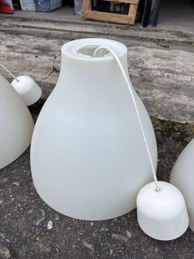 Vendem-se candeeiros Ikea com lampadas