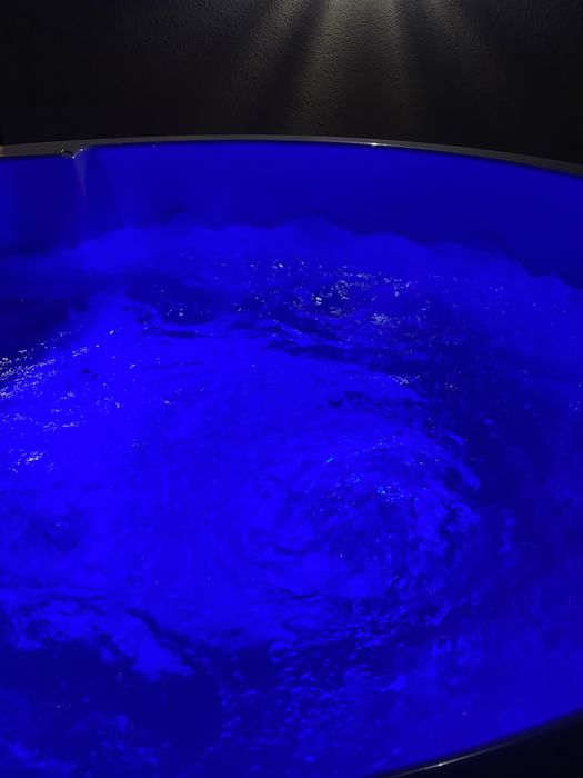 Gorąca Bania / Jacuzzi  wynajem transport do klienta!!!