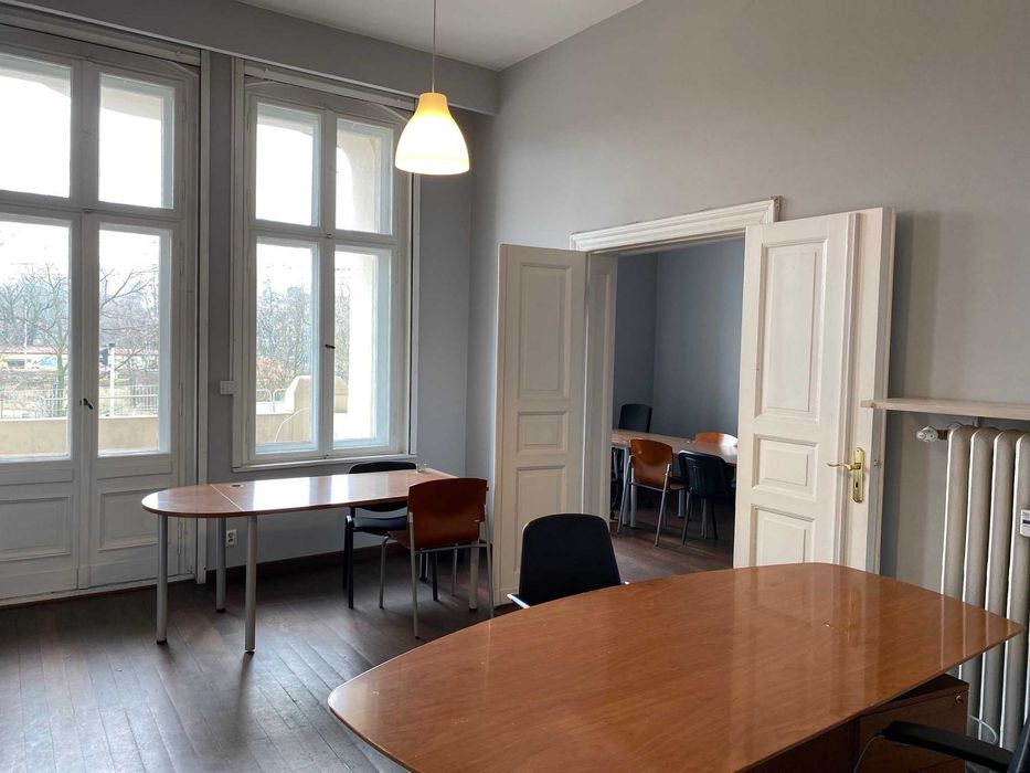 Stylowe biuro secesyjna odnowiona  kamienica centrum blisko Kaponiera