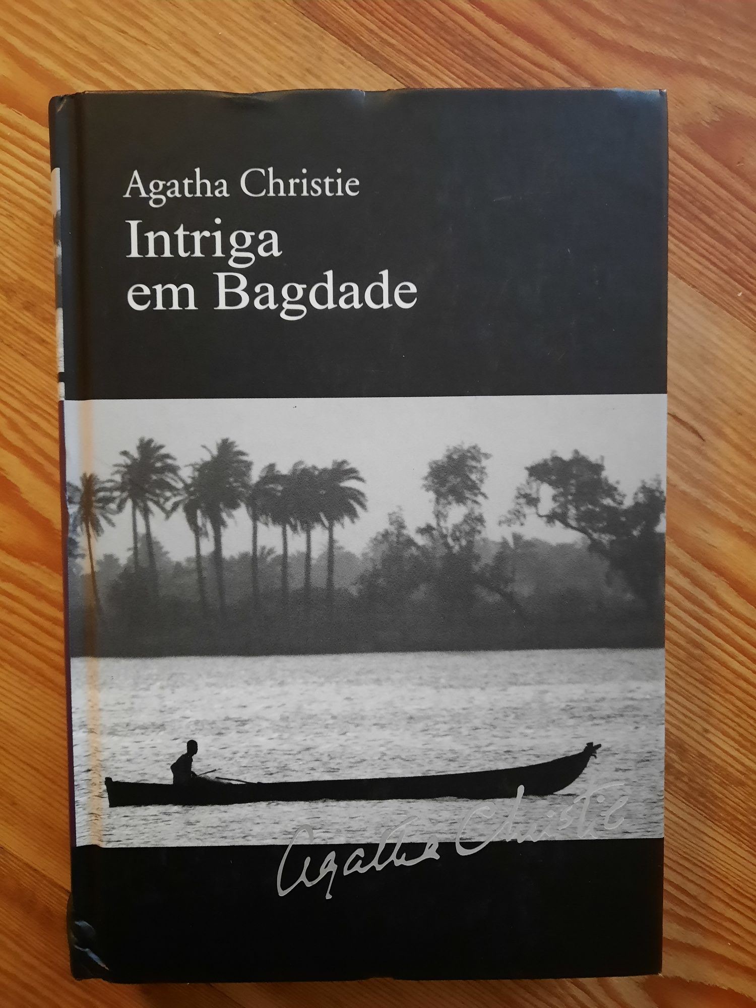 Agatha Christie - Intriga em Bagdade