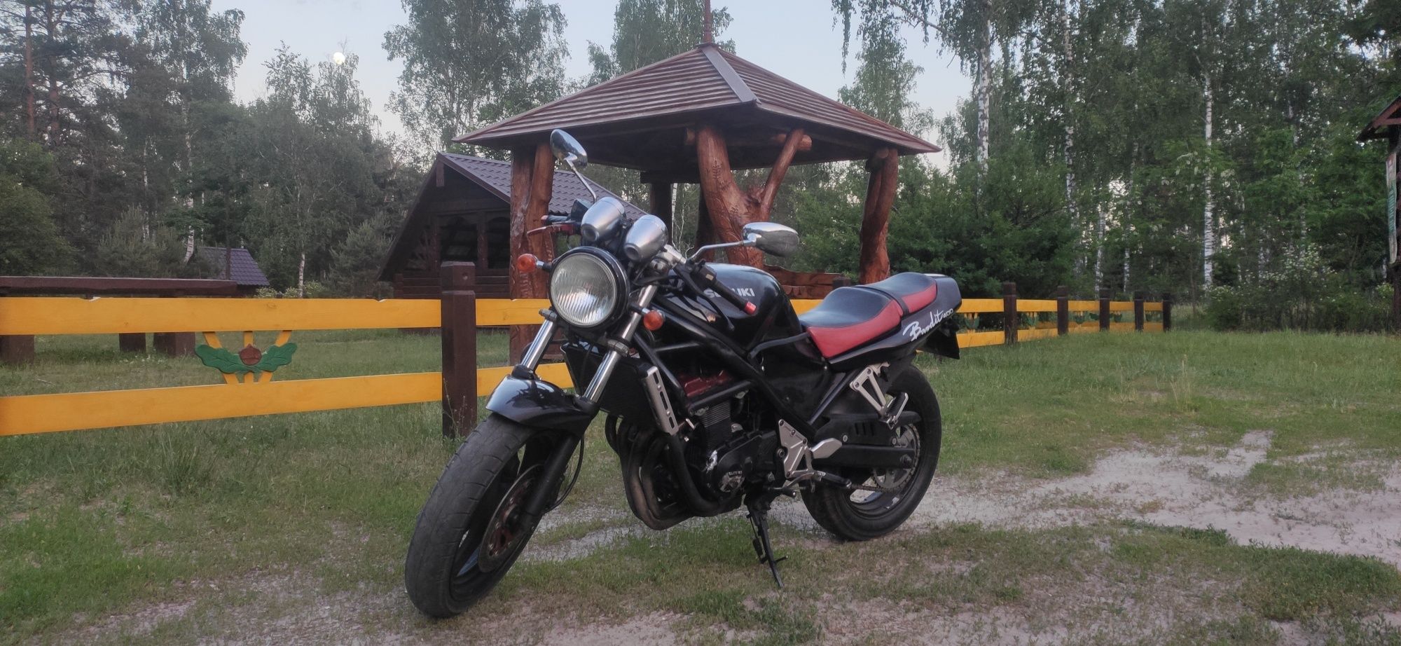 Suzuki Bandit 400