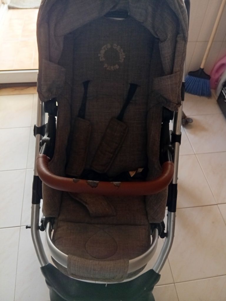 Carro bebe Pierre cardin usado
