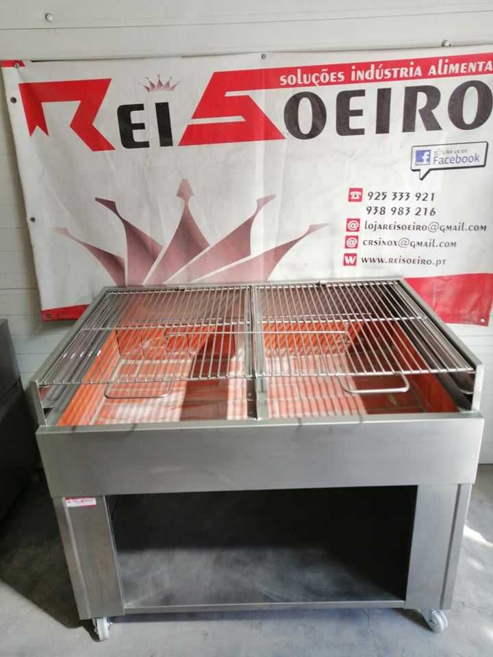 CHURRASQUEIRA INOX A CARVÃO (1200X900X950MM) - Valor c/ IVA