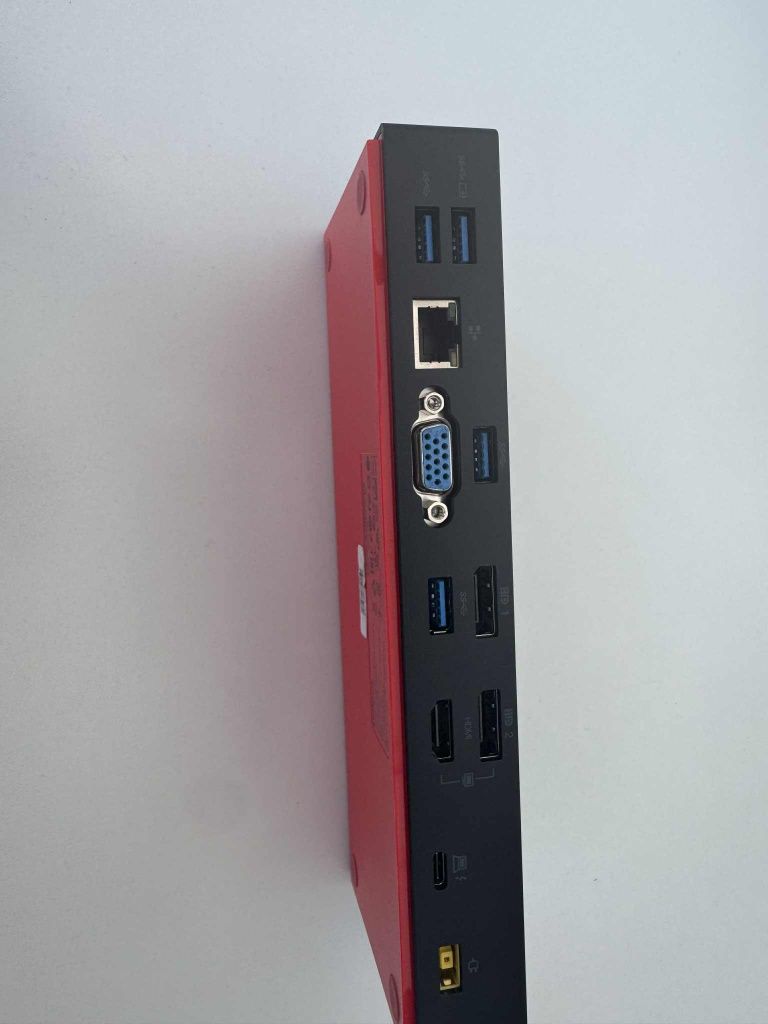 Lenovo ThinkPad Thunderbolt 3