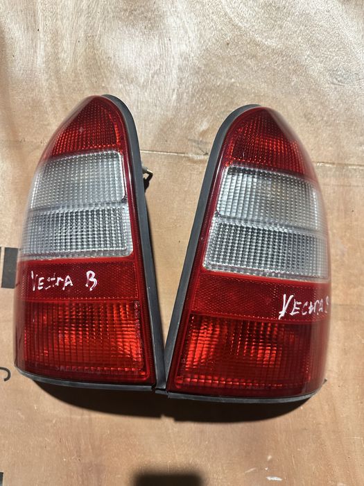 Стоп задній  Opel Vectra B універсал рейстайл 1999-2001р