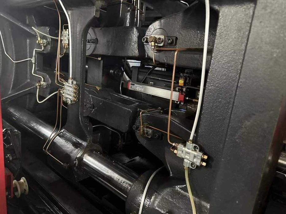 Термопластавтомат BOLE  BL 230/C840.