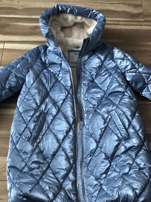 Пуховик жіночий на хутрі