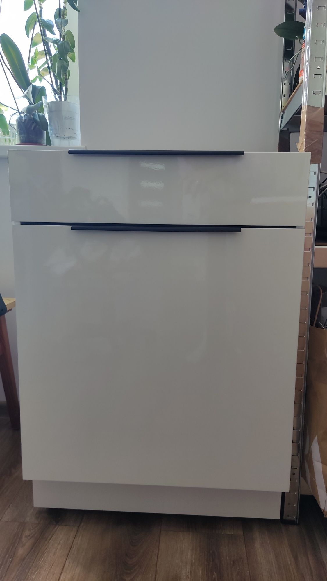 Nowa szafka kuchenna Belluno z szufladami z OBI
