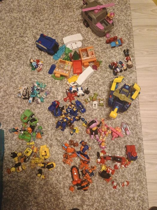 Zabawki ,figurki Psi Patrol