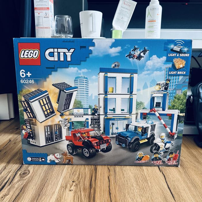 Lego Posterunek Policji - 60246 OKAZJA - 35%